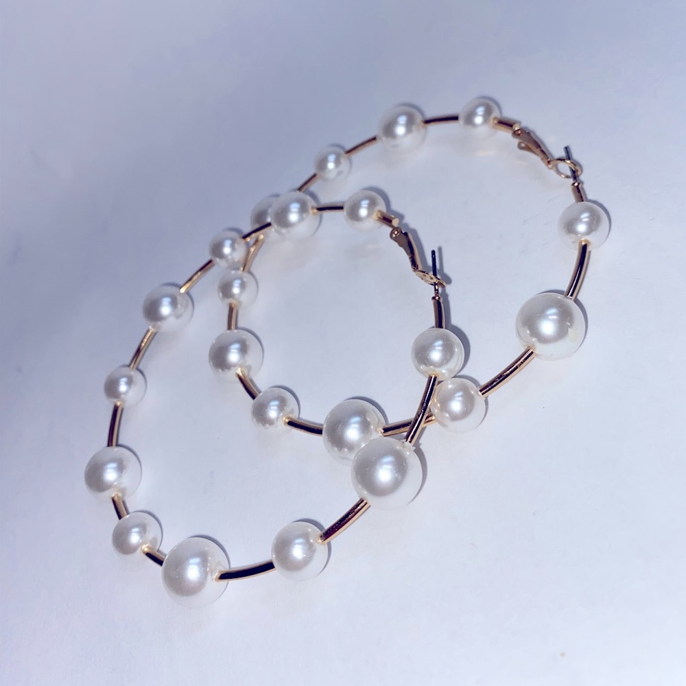 Big Floating Pearl Hoops. - Picture 6 of 6